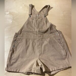 Old Navy Tan Women's Short Overalls